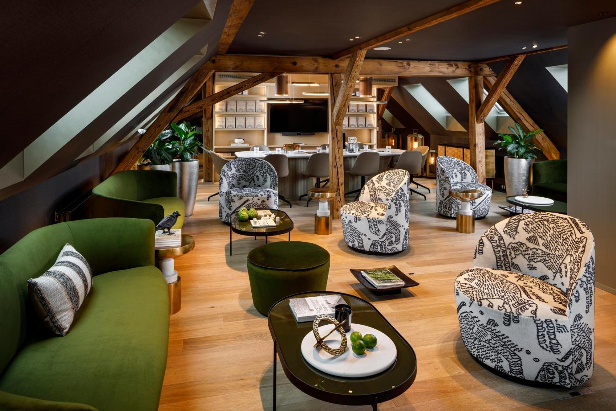 Small Luxury Hotel Ambassador Цюрих Екстериор снимка